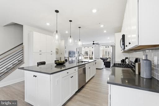 22801 TAWNY PINE SQUARE - Photo 1