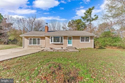 29931 Ronald Dr, Mechanicsville, MD 20659-2464, United States - Photo 1