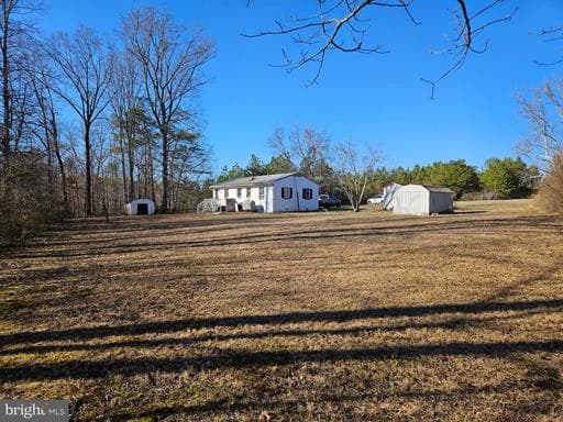 11489 RAILROAD LANE - Photo 1
