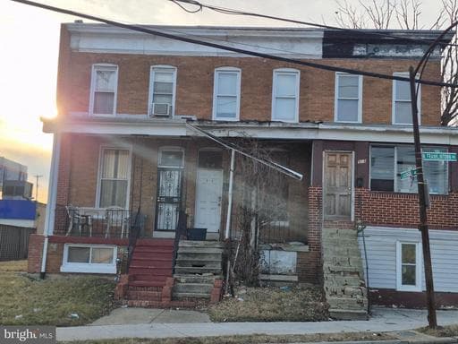 516 N FRANKLINTOWN ROAD - Photo 1