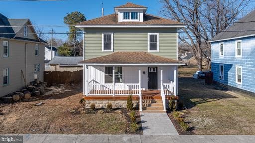 603 E CHESTNUT STREET - Photo 1