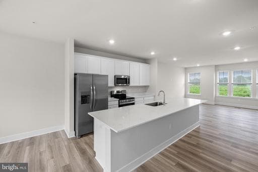 1417 LAKE GENEVA DRIVE - Photo 1