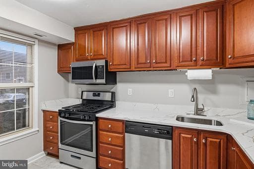 6028 WESTCHESTER PARK DRIVE 6028 T-1 - Photo 1