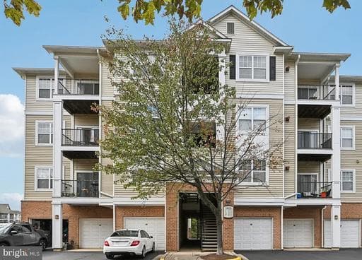 19606 GALWAY BAY CIRCLE 401 - Photo 1