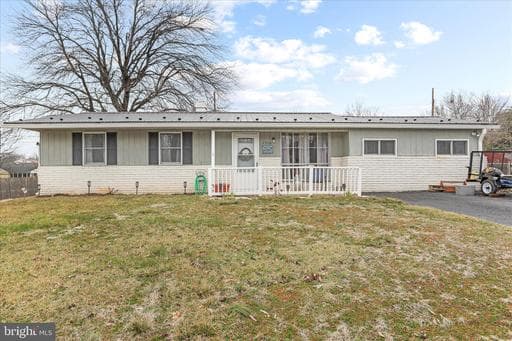 1316 OUTER DRIVE - Photo 1