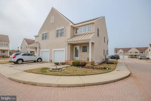 112b SUNSET CIRCLE 112B - Photo 1