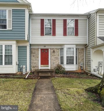 23 WOODHOLLOW COURT - Photo 1