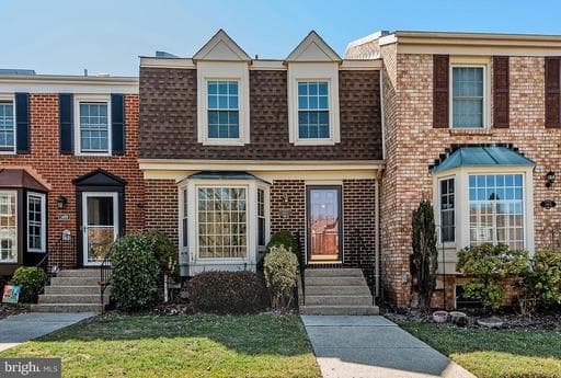 1467 EAGLE COURT - Photo 1