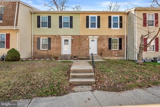 1869 ROBIN COURT - Photo 1