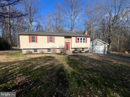 54 OAKRIDGE COURT - Photo 1