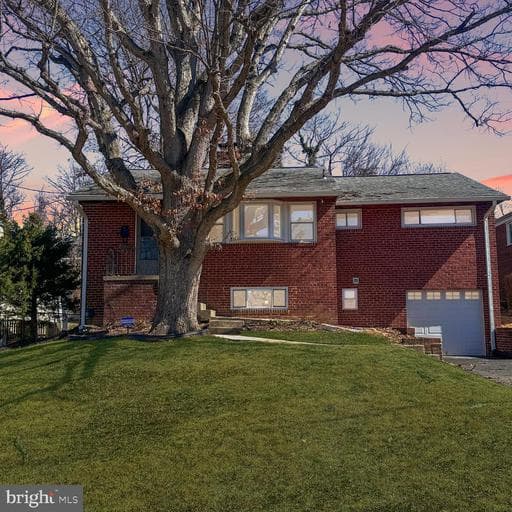 5820 WOODLAND DRIVE - Photo 1