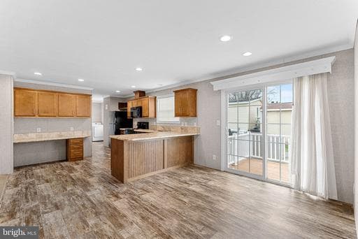 135 GREGORY PLACE - Photo 1