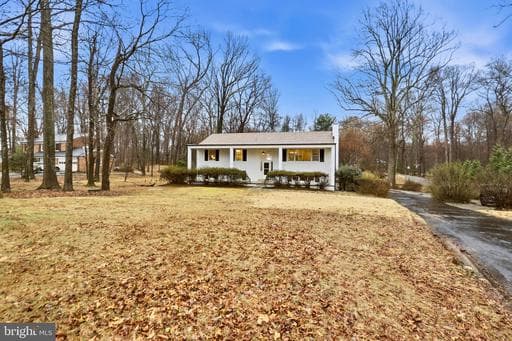 11328 VALE ROAD - Photo 1