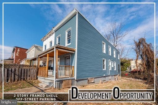 1142 MONTPELIER STREET - Photo 1