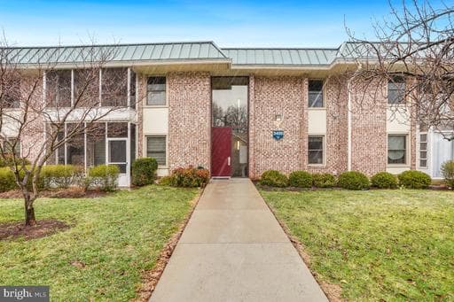 3400 GLENEAGLES DRIVE 73-3H - Photo 1