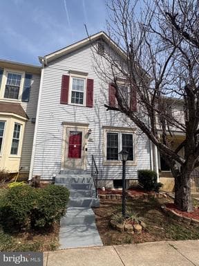 14471 Whisperwood Ct, Dumfries, VA 22025-1133, United States - Photo 1