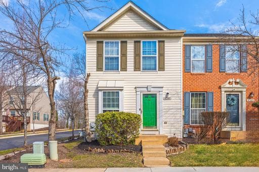 8301 WATER LILY WAY - Photo 1