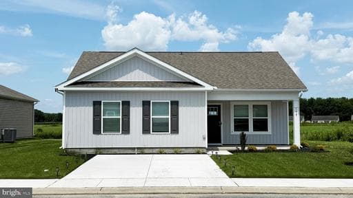 125 HOBBS STREET - Photo 1