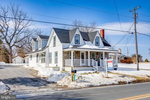 27700 Ridge Rd, Damascus, MD 20872-2424, United States - Photo 1