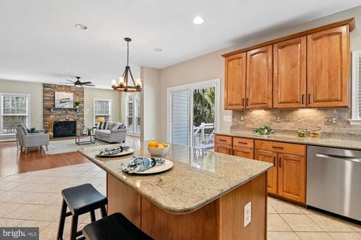 614 Crawfords Ridge Rd, Odenton, MD 21113-2354, United States - Photo 1