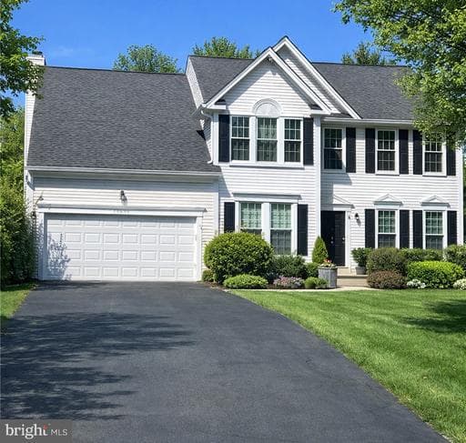 20654 Settlers Point Pl, Sterling, VA 20165-7398, United States - Photo 1