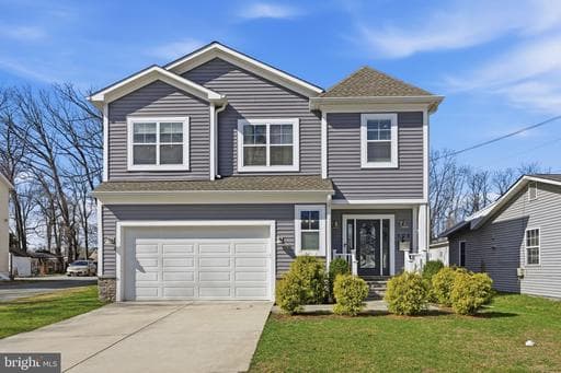 908 N STONESTREET AVENUE - Photo 1