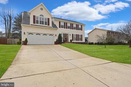 5204 TINKERS CREEK PLACE - Photo 1