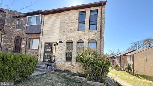 7012 CIPRIANO WOODS COURT - Photo 1