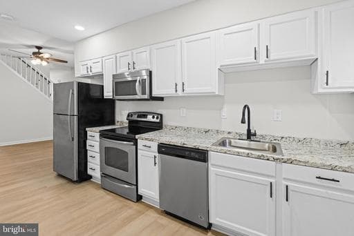 2828 WOODBROOK AVENUE - Photo 1
