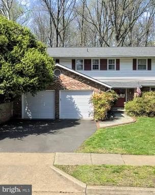 6110 Harmon Pl, Springfield, VA 22152-1315, United States - Photo 1