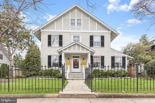 3753 Oliver St NW, Washington, DC 20015-2531, United States - Photo 1