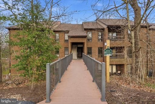 23242 ROSEWOOD COURT 1069 - Photo 1