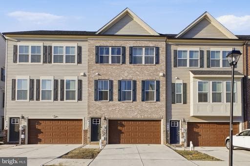 217 SOUTHWIND DRIVE - Photo 1