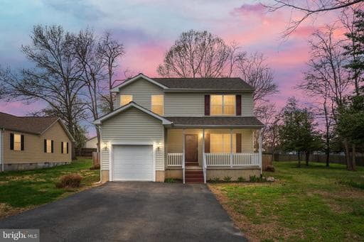 167 Dale Dr, Colonial Beach, VA 22443-3821, United States - Photo 1