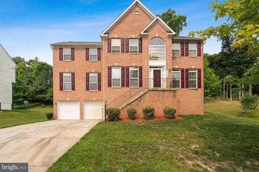 10103 ROLLING GREEN WAY - Photo 1