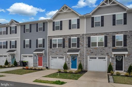 7226 POTOMAC TERRACE - Photo 1