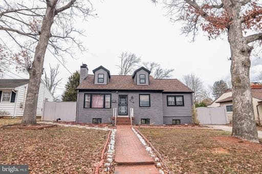 9406 SHERIDAN STREET - Photo 1