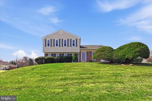 2703 LACKAWANNA PLACE - Photo 1
