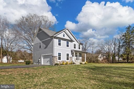 5835 SMITH STATION ROAD - Photo 1