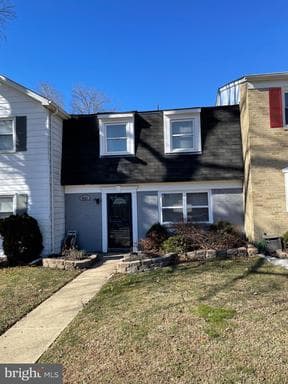 8829 FAIRHAVEN AVENUE - Photo 1