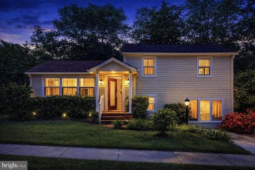 109 RIDGEFIELD ROAD - Photo 1