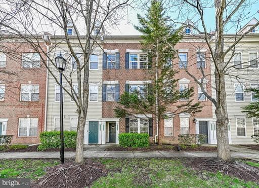 42526 MAYFLOWER TERRACE - Photo 1
