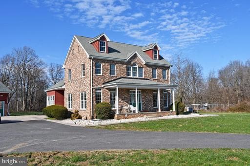 721 KNIGHT ISLAND ROAD - Photo 1