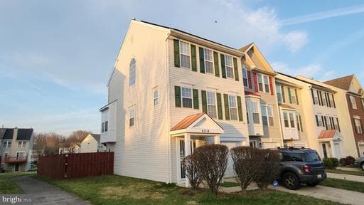6014 Cedar Post Dr, District Heights, MD 20747-2861, United States - Photo 1