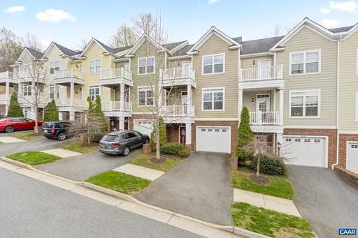 1610 KEMPTON PL,CHARLOTTESVILLE,VA,22911,ALBEMARLE