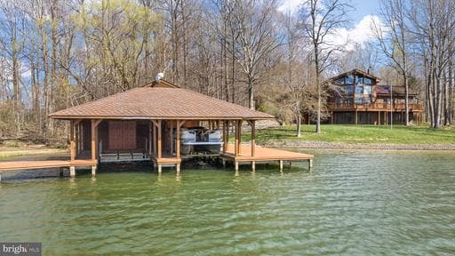 374 SORBIE LANE - Photo 1
