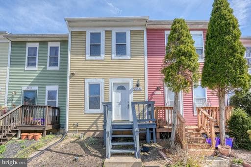 3034 SHEPPERTON TERRACE - Photo 1