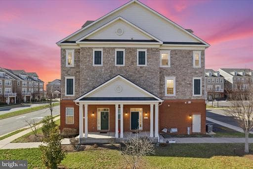 21179 Ashburn Heights Dr, Ashburn, VA 20148-4376, United States