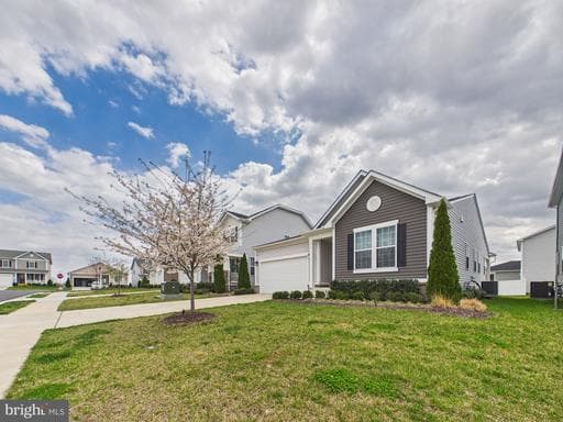 105 LENORE LANE - Photo 1