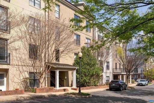 735 WALKER SQ #2A,CHARLOTTESVILLE,VA,22903,CHARLOTTESVILLE CITY - Photo 1